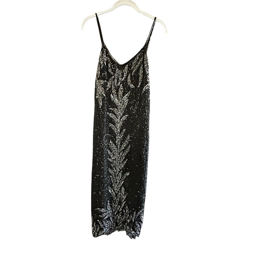 Vintage Women Black Floral Silk Heavily allover sequin Beaded Dress Size Medium